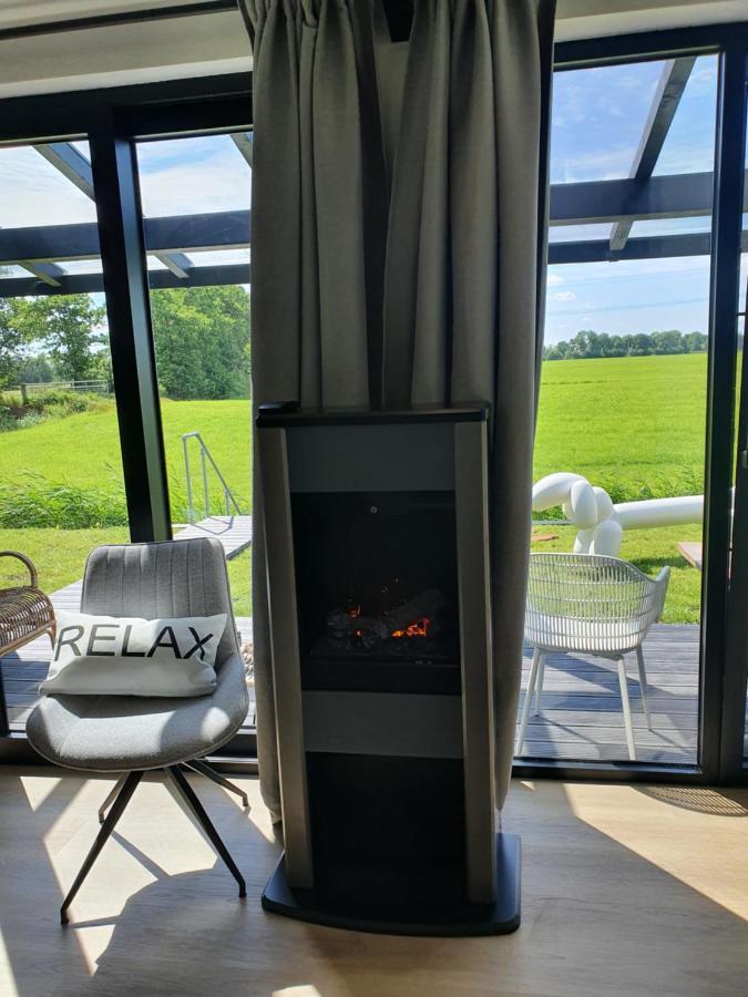 Tytsjerk Hippe Schuur B&B 외부 사진