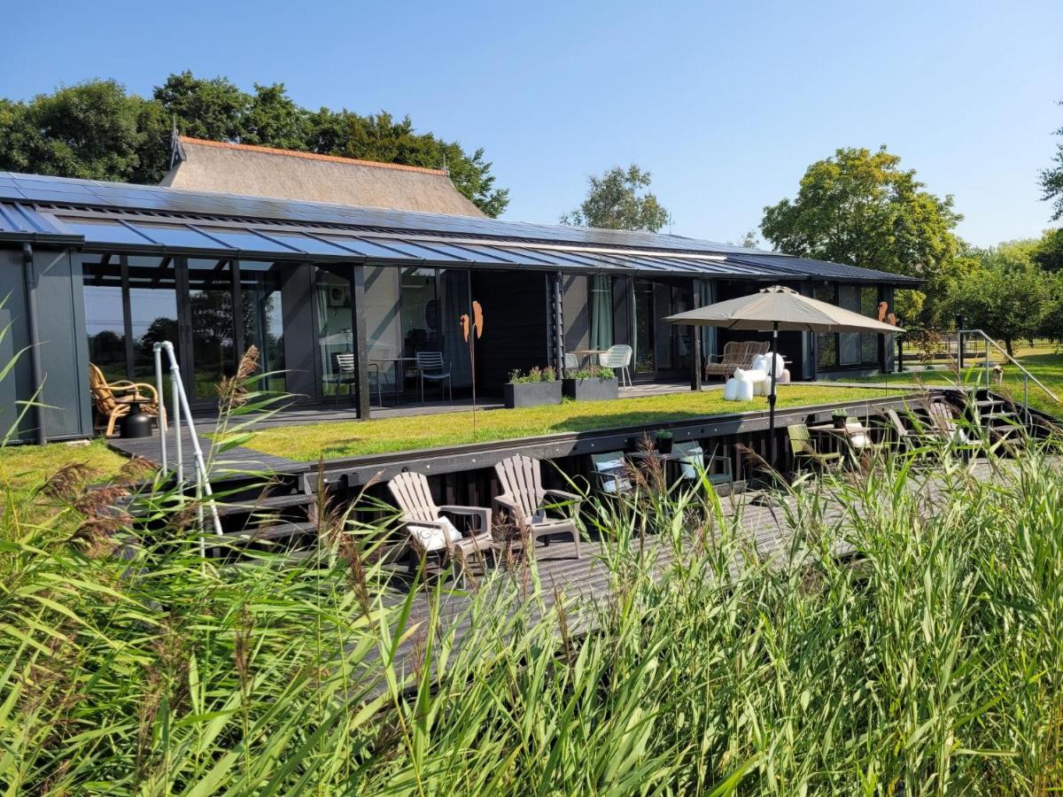 Tytsjerk Hippe Schuur B&B 외부 사진