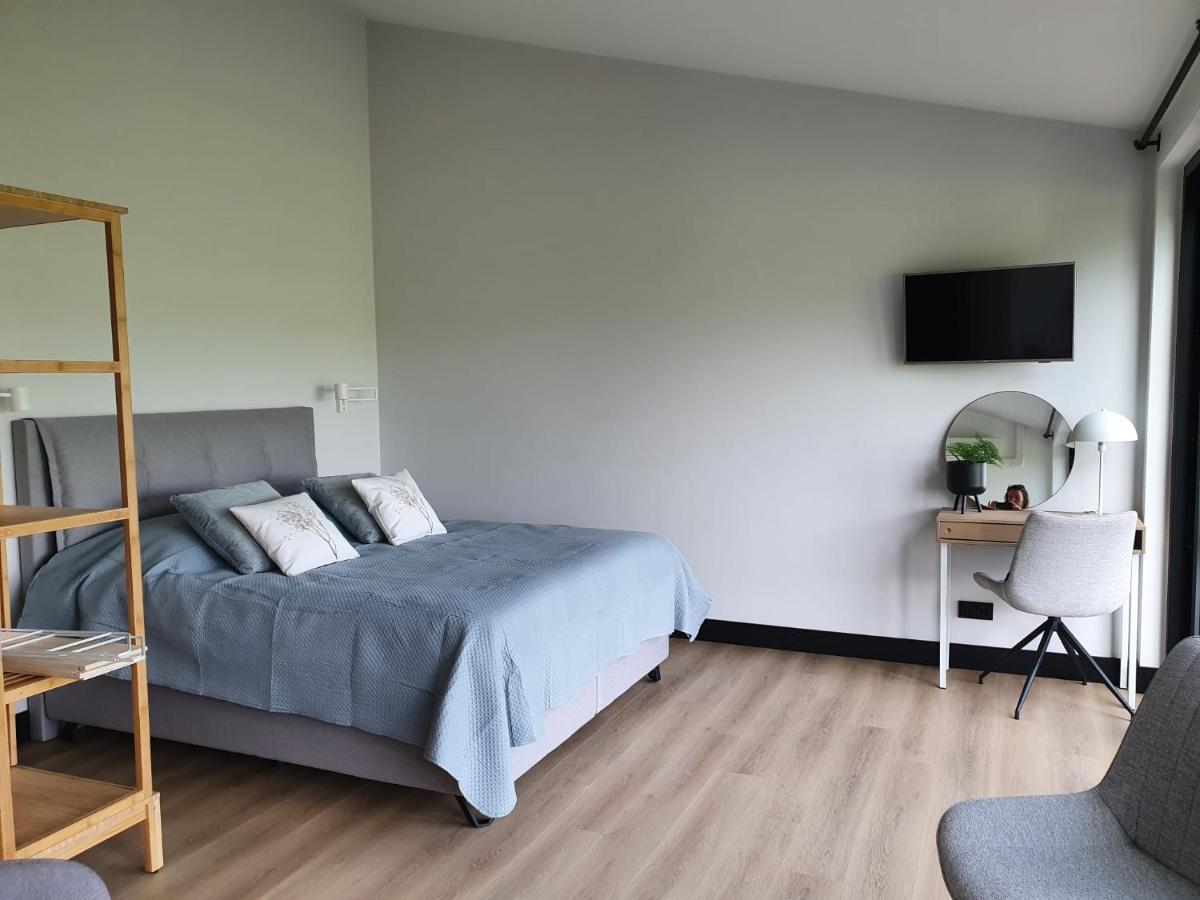 Tytsjerk Hippe Schuur B&B 외부 사진