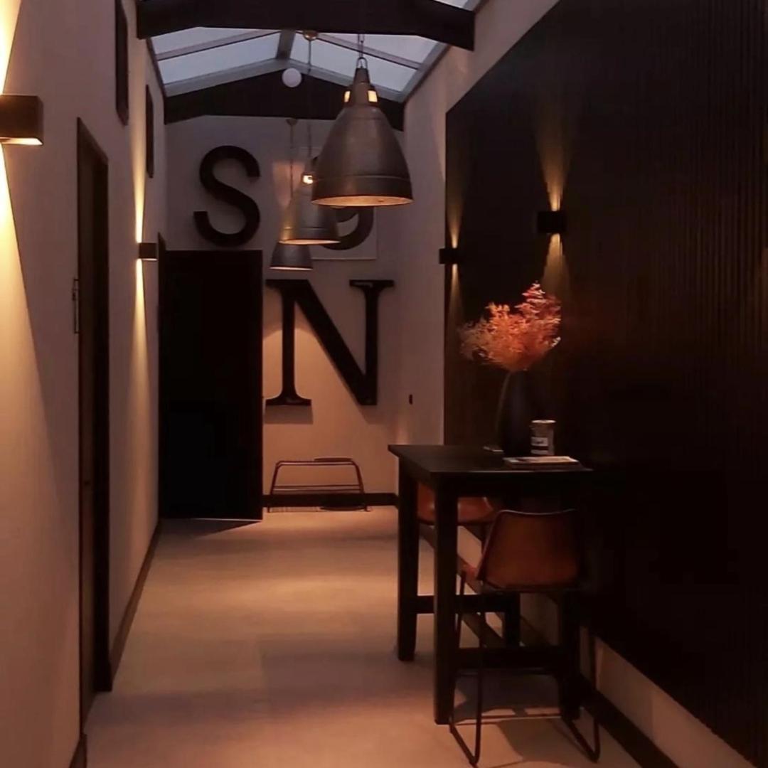 Tytsjerk Hippe Schuur B&B 외부 사진